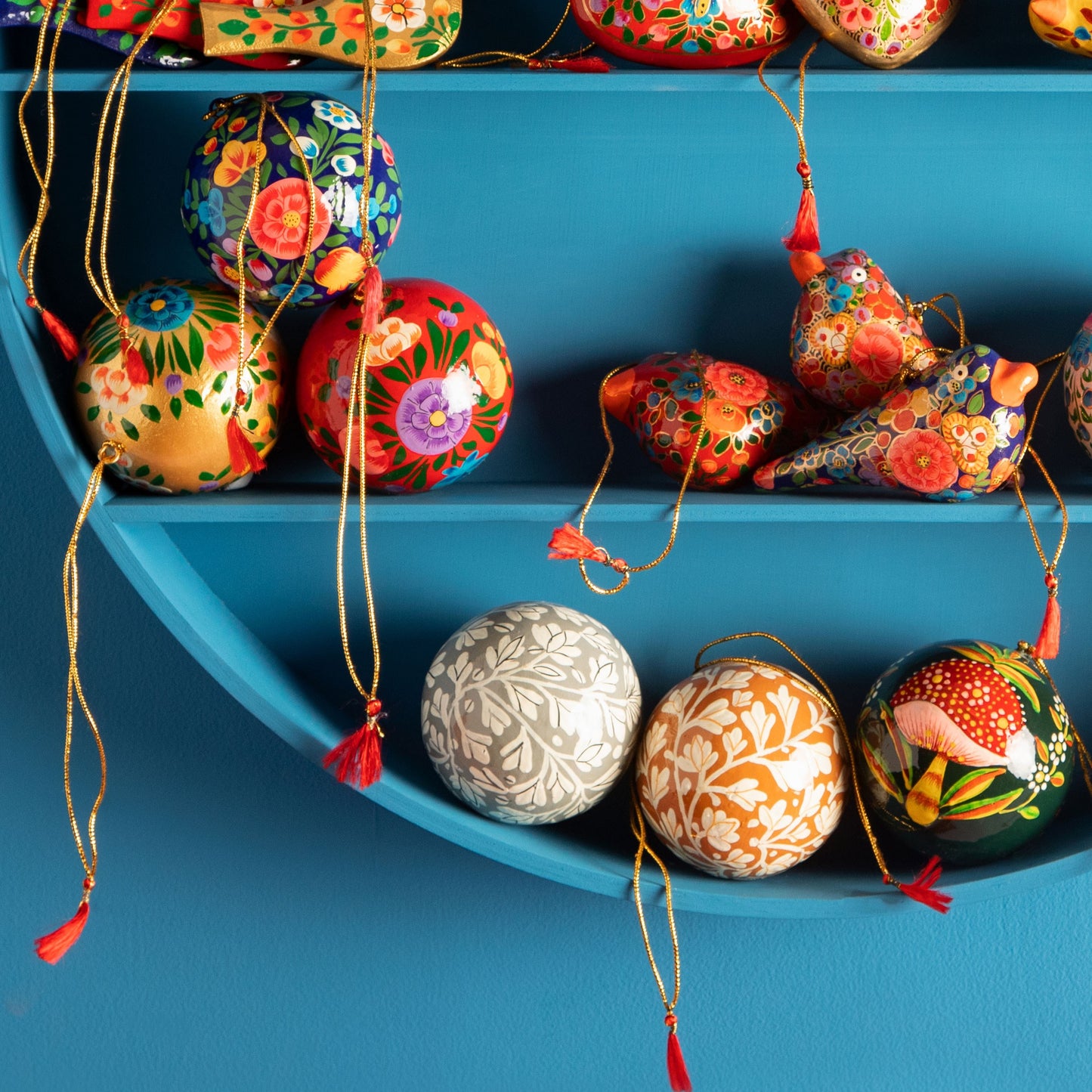 Kashmiri Festive Birds Papier-mâché Christmas Tree Decorations
