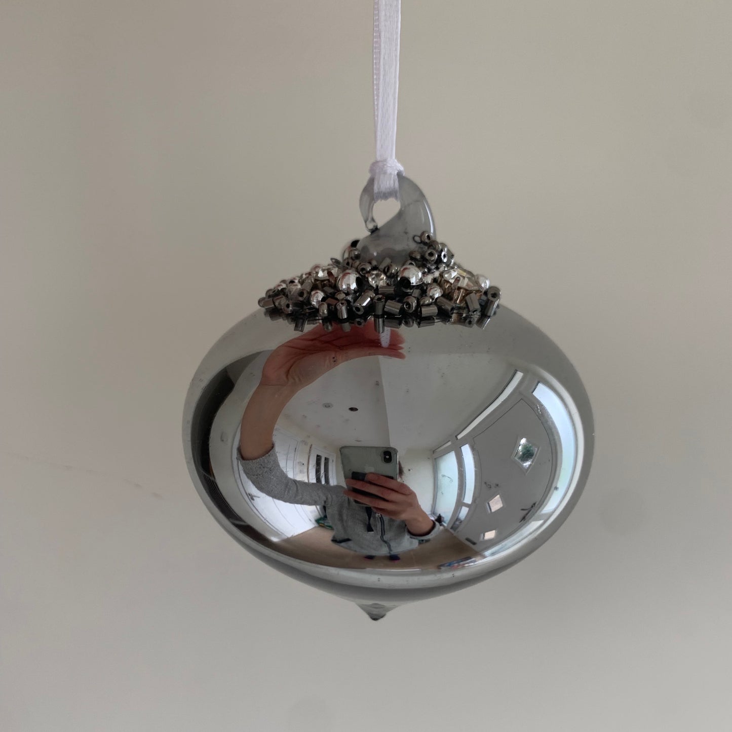 Shiny Silver Glass Christmas Tree Decoration with Beading (Sultan 8cm)