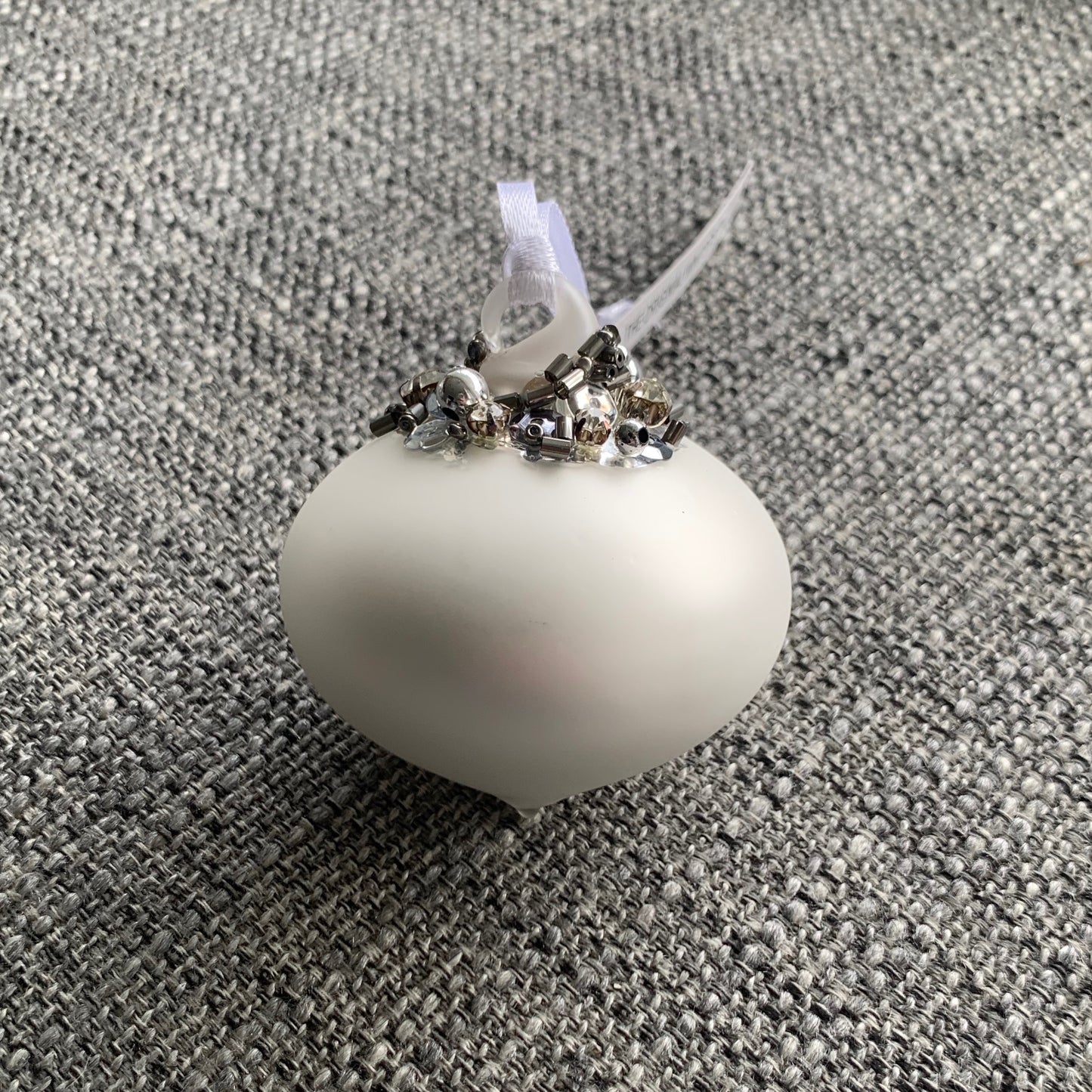 Matt Silver Glass Christmas Tree Decoration with Beading (Sultan 4cm)