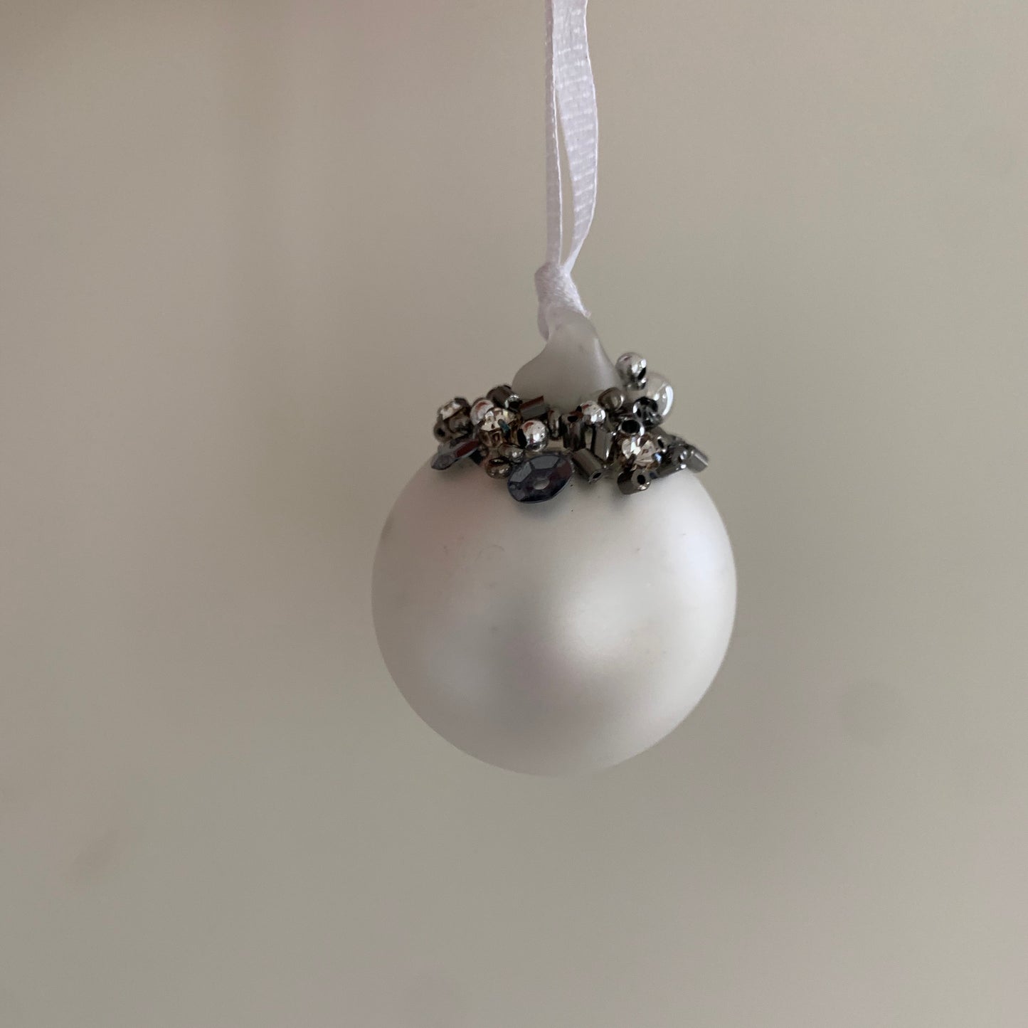 Matt Silver Bauble Glass Christmas Tree Decoration with Beading (4cm)