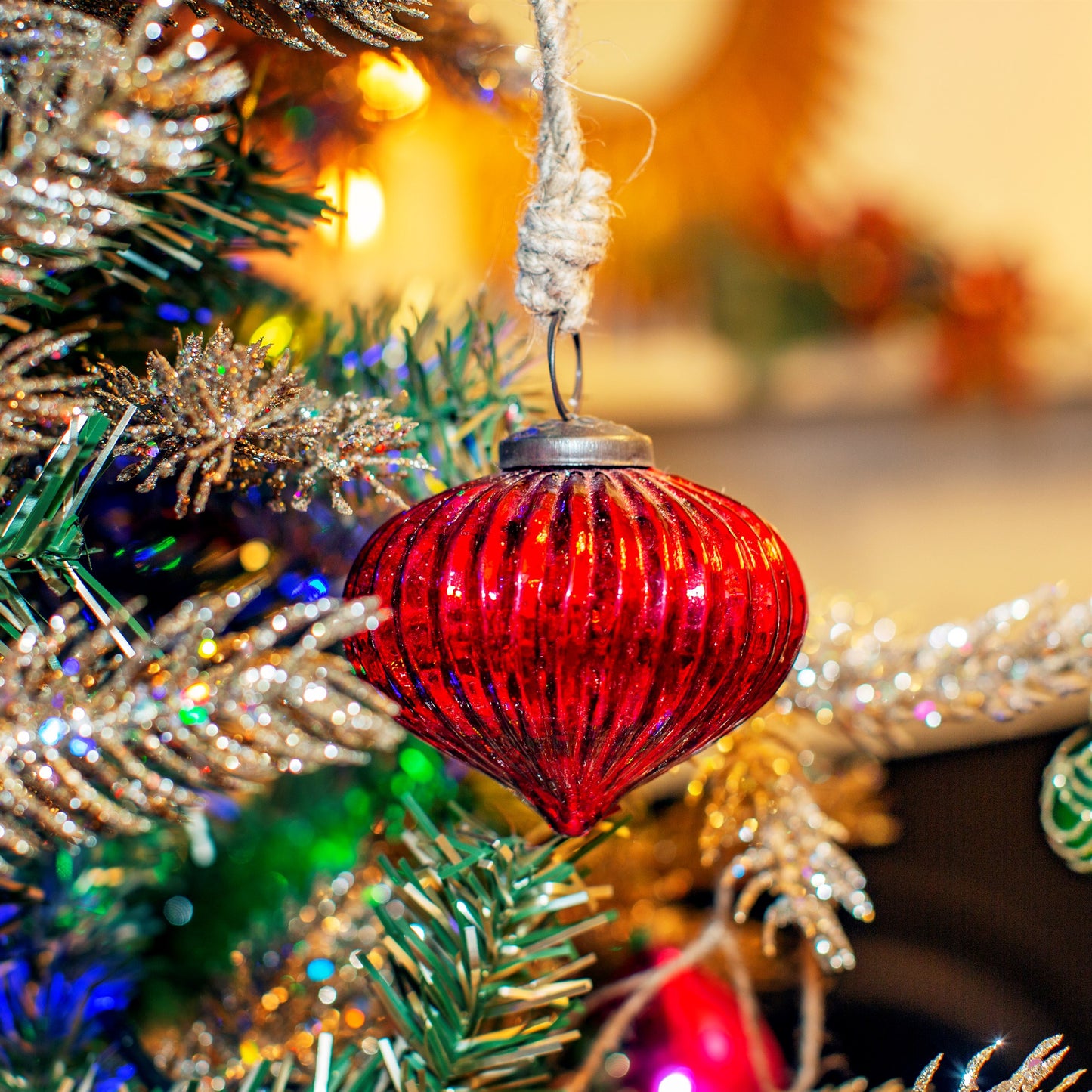 Crackle Glass Onion Shaped Christmas Tree Baubles (Red, Green, Silver, Gold, Copper)