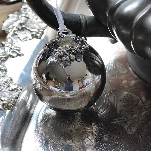 Shiny Iron Bauble Glass Christmas Tree Decoration with Beading (6cm)
