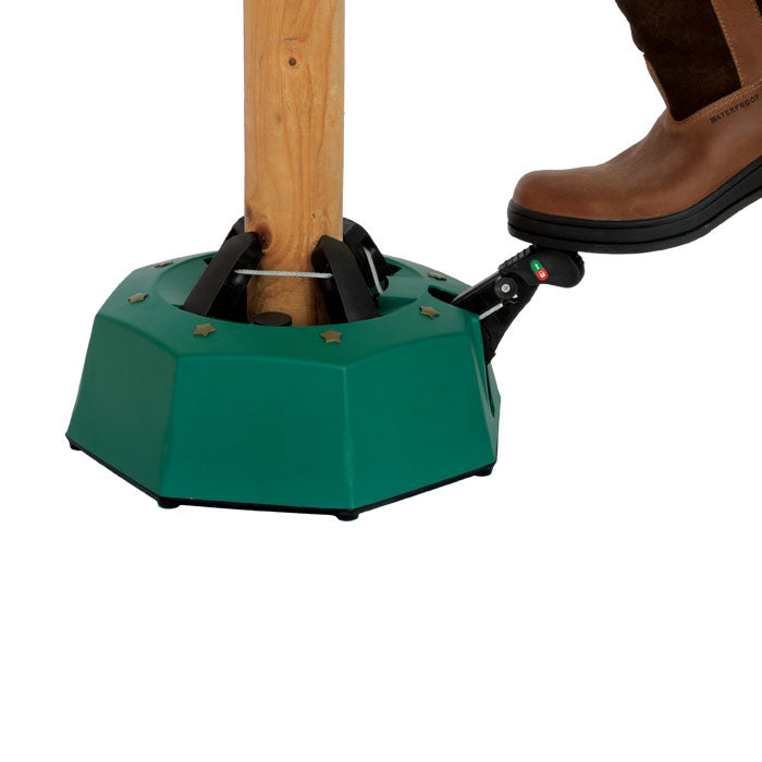 Easy-Lock Max 200 Christmas Tree Stand is suitable for trees up to 6.5ft in height, and is a simple, strong, and durable stand.