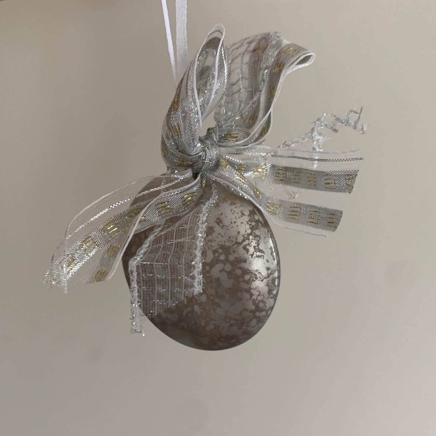 Antiqued Matt Grey Flattened Sphere Glass Christmas Tree Decoration with Bow (6cm)