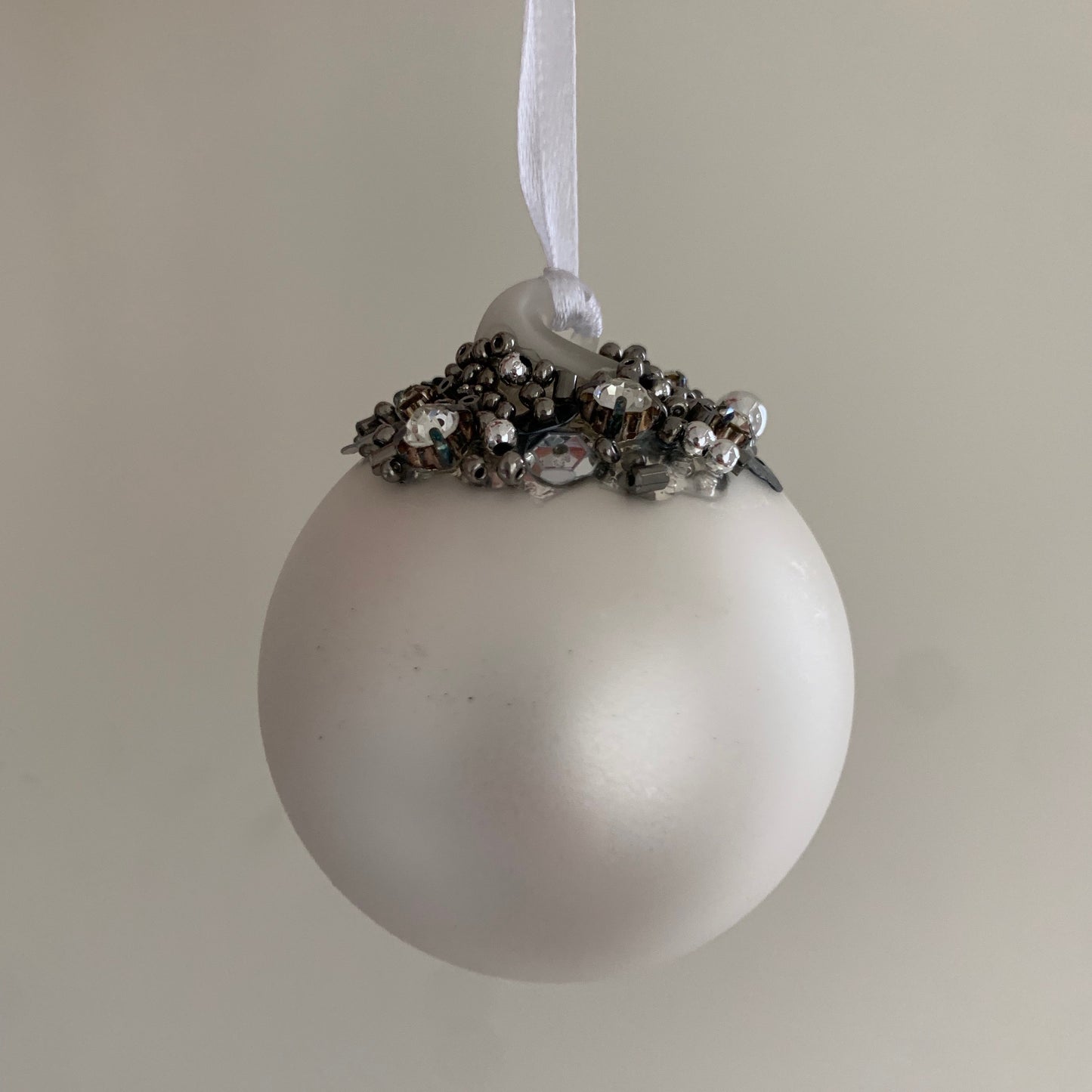 Matt Silver Bauble Glass Christmas Tree Decoration with Beading (4cm)