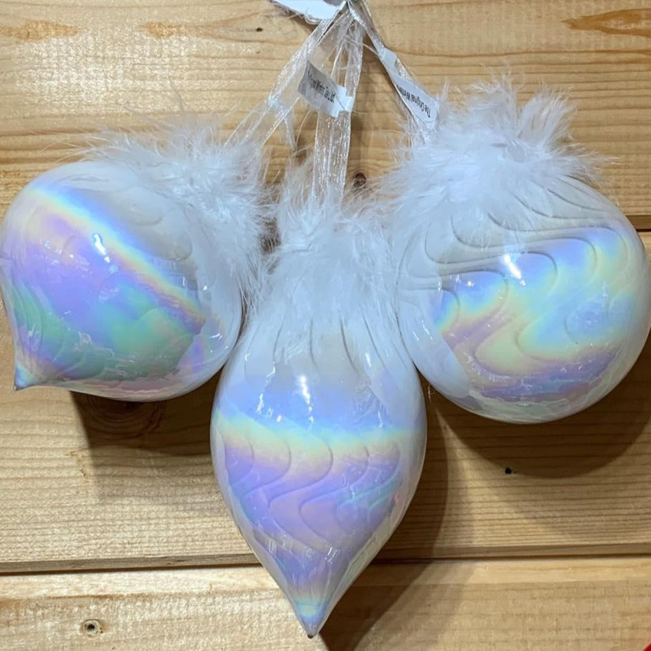 Shimmering, magical set of 3 white iridescent glass Christmas tree decorations with feathers, to bring a touch of glamour to your tree.