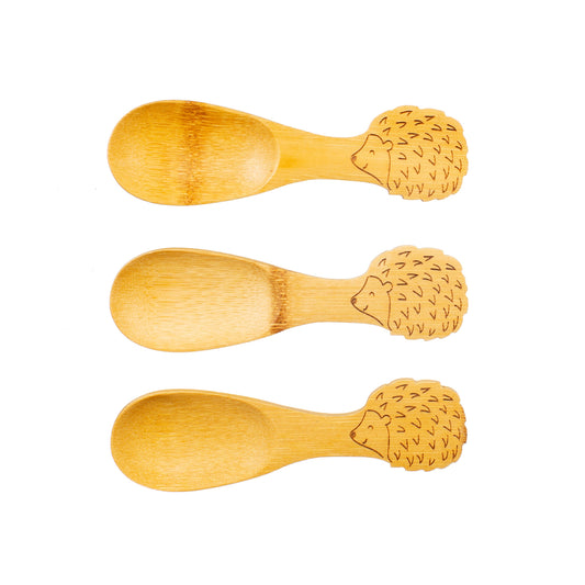 A planet-friendly everyday reusable, this gorgeous bamboo spoon set features a cute hedgehog design.