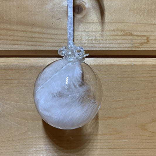 Lovely clear round bauble shaped glass hanging Christmas decoration with a white feather inside and delicate beading on the top.