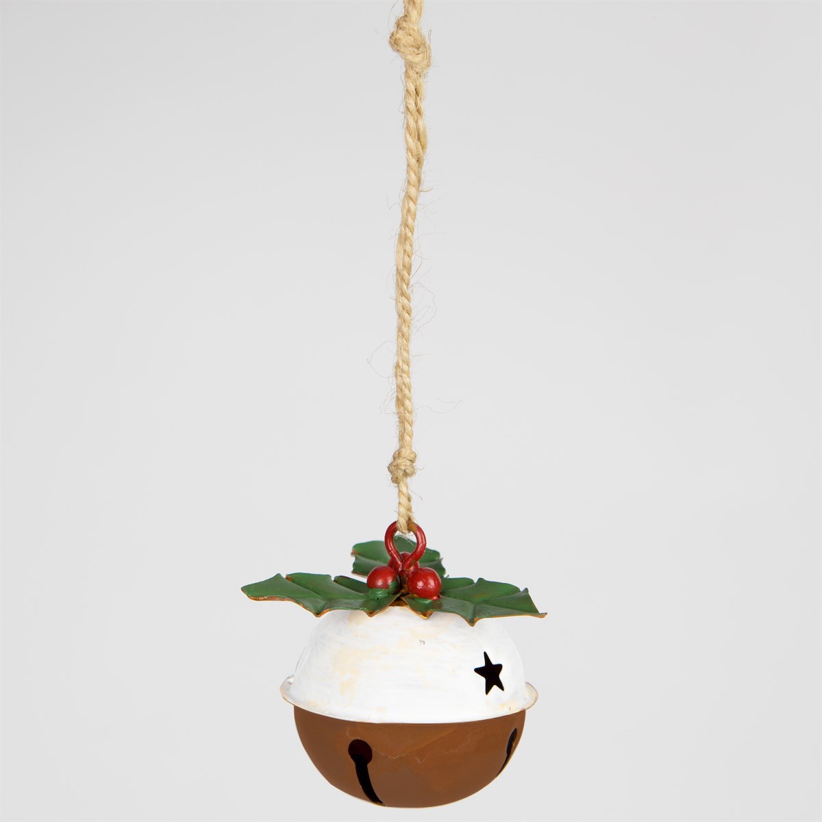 What is Christmas without a Christmas pudding?! This cute Christmas pudding decoration is decorated with holly and is also a bell!