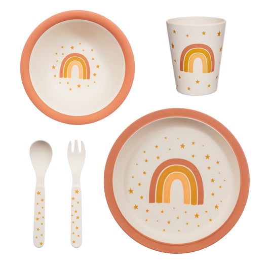 Love our planet with this bamboo tableware and cutlery set featuring an orange and pink rainbow and star design.