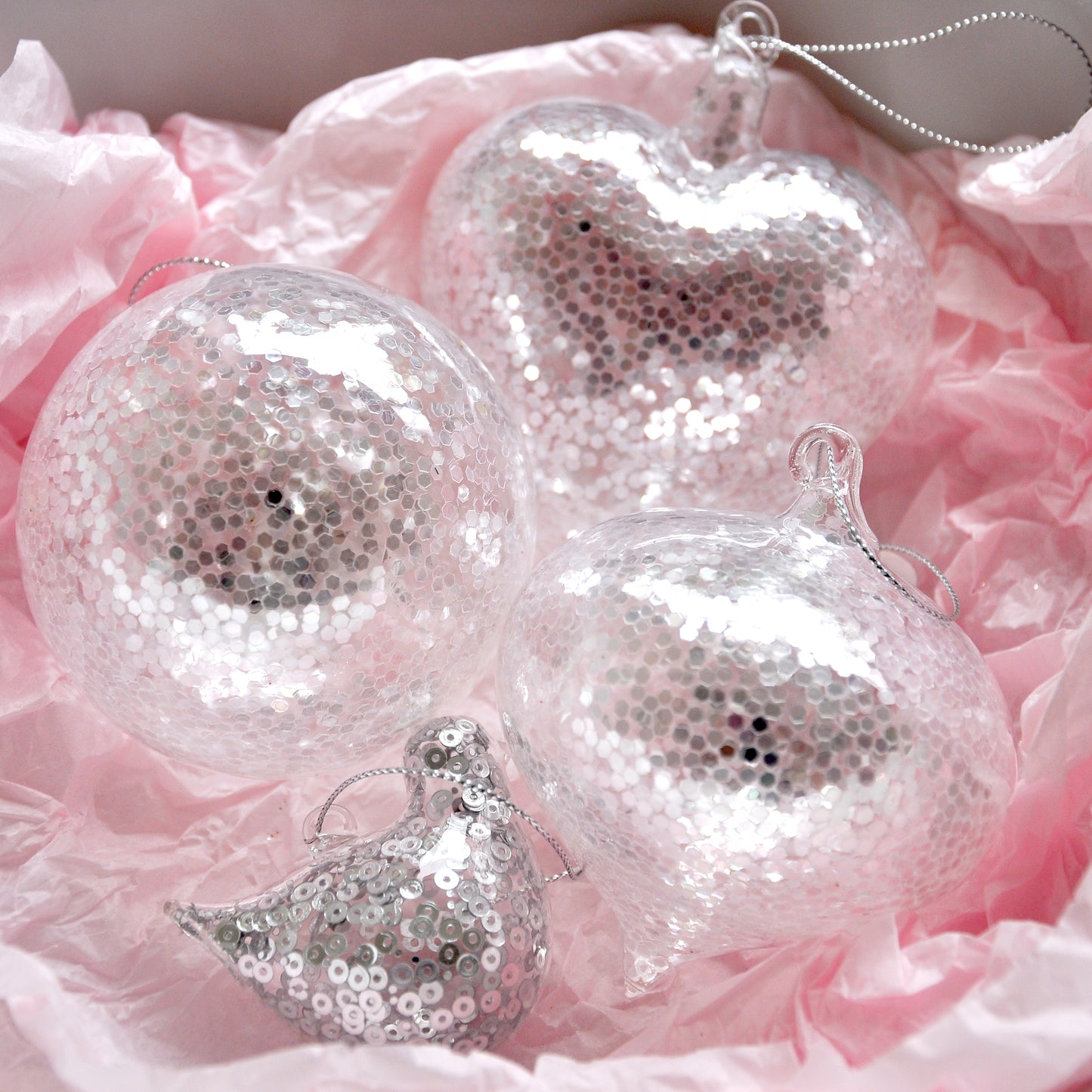 Silver Glitter Sultan Drop Glass Christmas Decoration for hanging on the Christmas tree