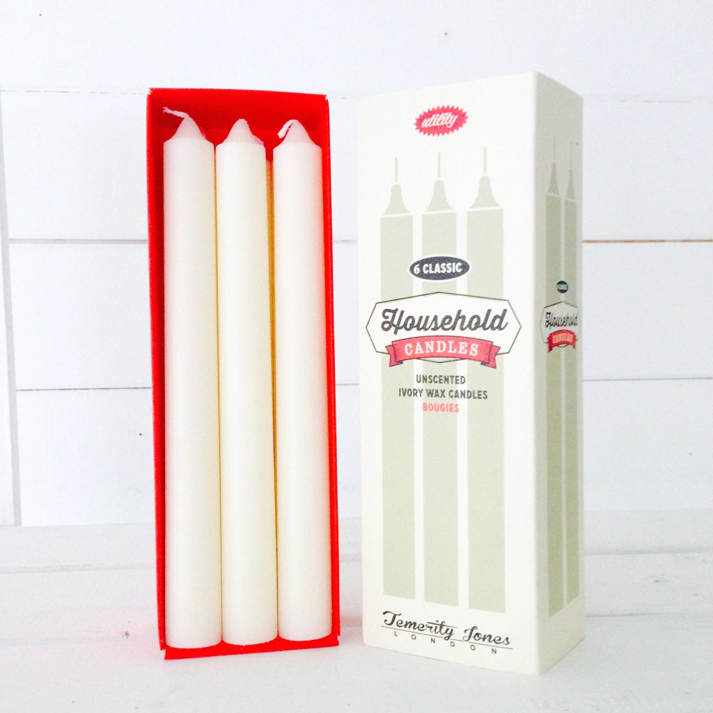 A traditional pack of 6 white candles, use them for dinner parties or our favourite way it to use them as advent candles with a natural holly wreath on the table.